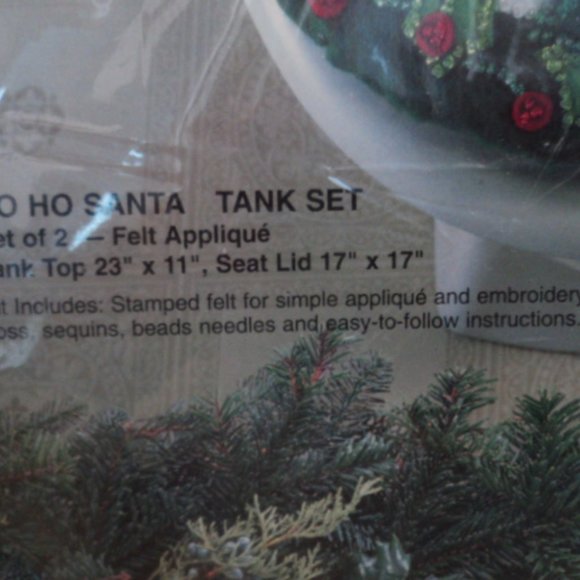 Bucilla craft felt kit "Ho Ho Santa" tank set - Picture 4 of 5
